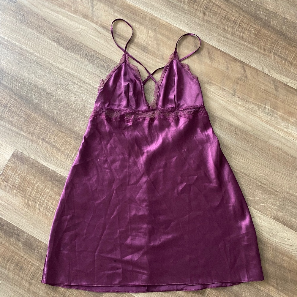 Victoria secret slip